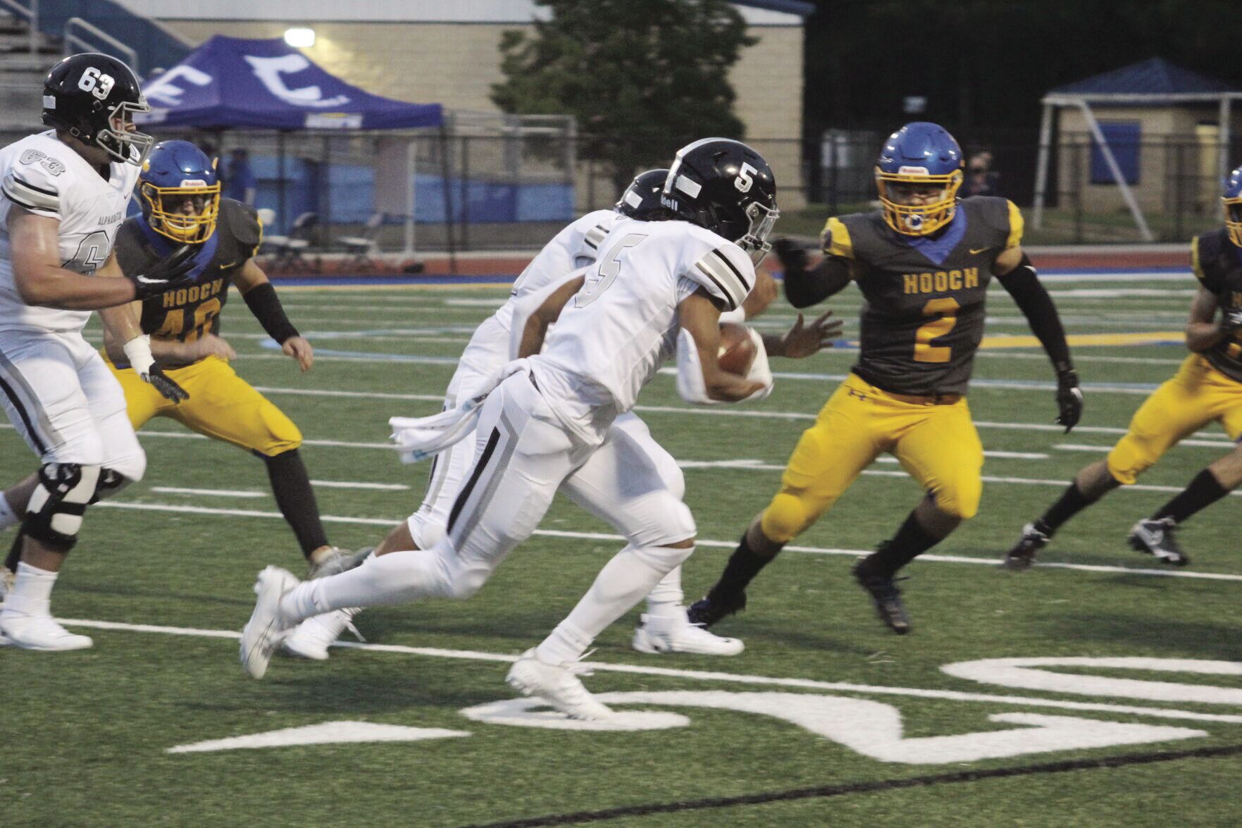 Raiders and Cougars football match